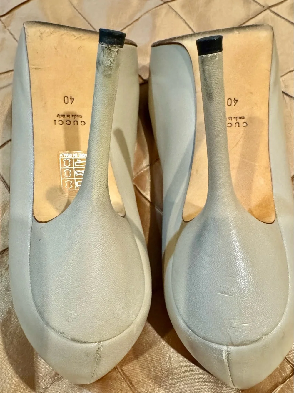 Gucci Light Gray Peep-Toe Leather Pumps, Platform, size 40